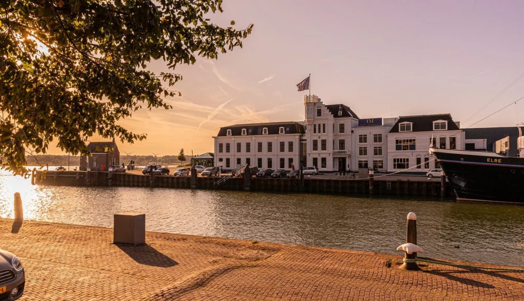 Voorzijde HM
